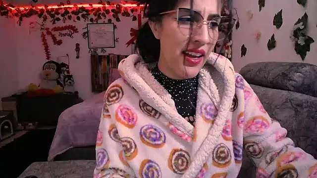 azahar  ziiz online show from December 19, 3:29 am