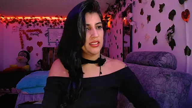 azahar  ziiz online show from March 6, 8:59 pm