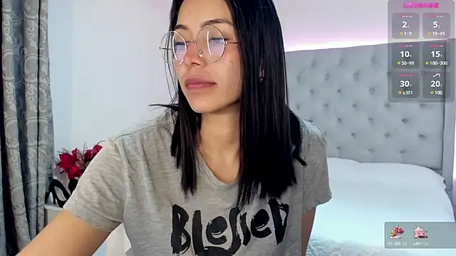 andykiuty online show from January 12, 2:09 pm