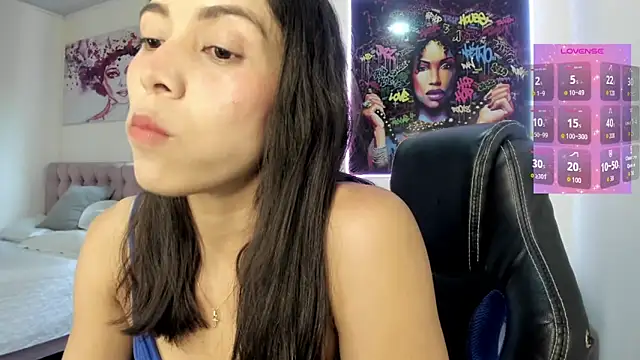 andykiuty online show from November 26, 8:21 pm