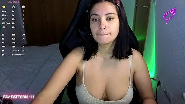 AnnaQueen online show from March 22, 2:37 am