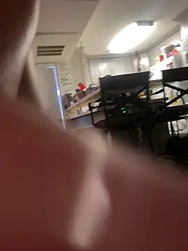 ft2022W online show from February 6, 5:40 pm