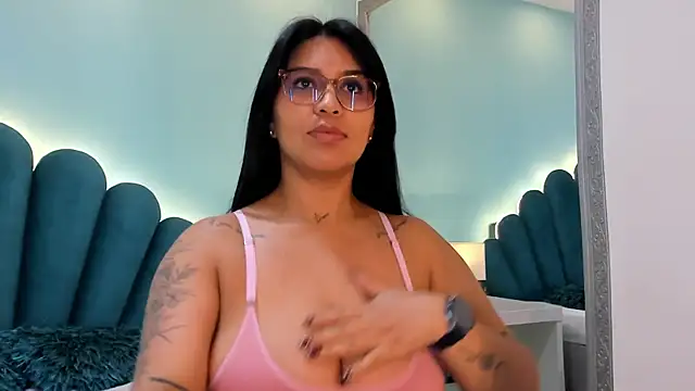 sharlott18 online show from November 13, 3:11 pm