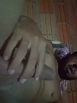 Snapshot of Jhongostoso053 chatting on December 6, 12:34 am Jhongostoso053 online show from December 6, 12:34 am