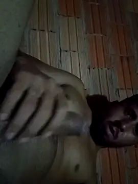 Snapshot of Jhongostoso053 chatting on December 10, 9:43 pm Jhongostoso053 online show from December 10, 9:43 pm