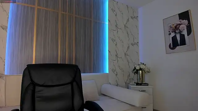 IsabellaAllen online show from March 21, 11:23 pm