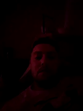 Snapshot of frank08011 chatting on March 20, 4:01 pm frank08011 online show from March 20, 4:01 pm