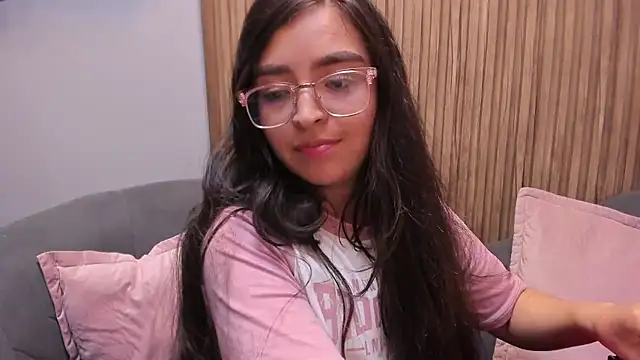 Snapshot of Eva_Macalliter chatting on January 8, 11:54 am Eva Macalliter online show from January 8, 11:54 am