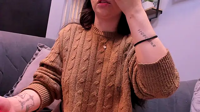 Eva Macalliter online show from November 8, 3:18 am