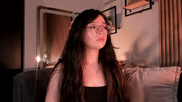 Snapshot of Eva_Macalliter chatting on July 28, 10:31 pm Eva Macalliter online show from July 28, 10:31 pm