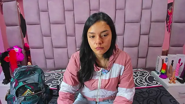 Bich Anal  online show from February 27, 1:38 pm