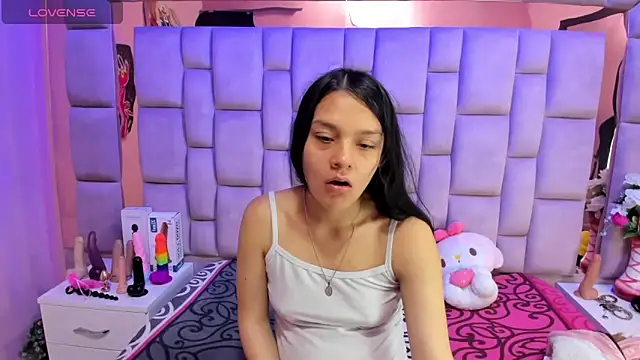 Bich Anal  online show from September 10, 1:44 pm