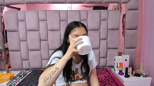 Bich Anal  online show from September 12, 2:17 pm