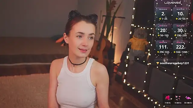 Snapshot of bananya_kitty chatting on February 6, 4:58 pm bananya kitty online show from February 6, 4:58 pm