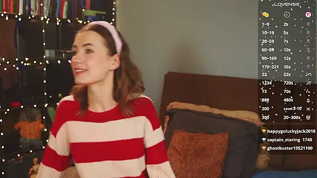 Snapshot of bananya_kitty chatting on December 17, 8:26 pm bananya kitty online show from December 17, 8:26 pm