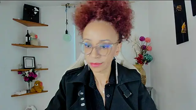 ScarlettMalbec online show from December 7, 10:39 pm