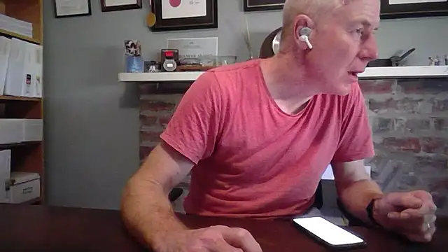 Snapshot of jiggy77777 chatting on December 16, 10:24 pm jiggy77777 online show from December 16, 10:24 pm