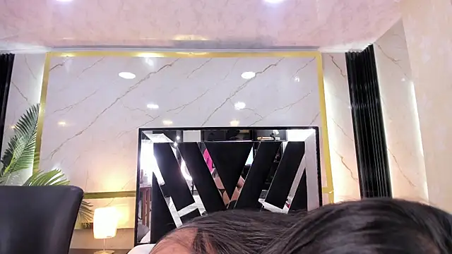 Lia-Anahiz online show from January 17, 6:36 am