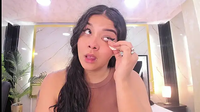 Lia-Anahiz online show from March 7, 1:29 pm