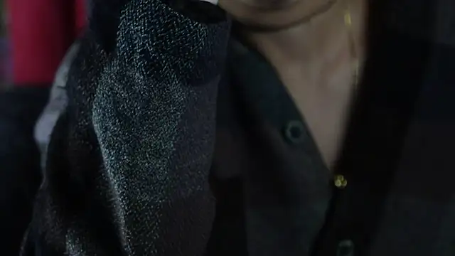 Snapshot of -AyeshaSinghania- chatting on January 16, 8:22 am -AyeshaSinghania- online show from January 16, 8:22 am