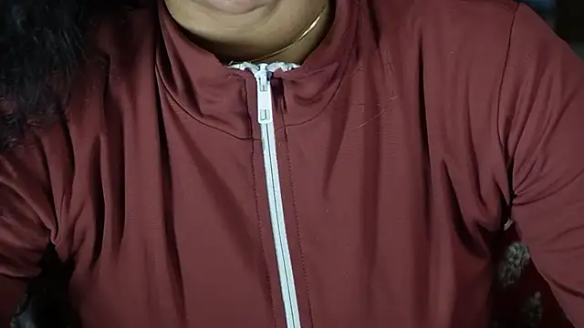 Snapshot of -AyeshaSinghania- chatting on February 14, 7:38 am -AyeshaSinghania- online show from February 14, 7:38 am