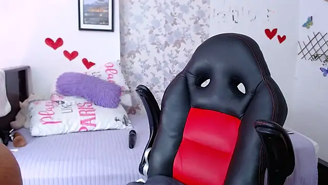 vanessa cute1 online show from February 8, 4:25 pm