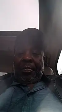 macnificent1fr online show from December 17, 9:10 pm