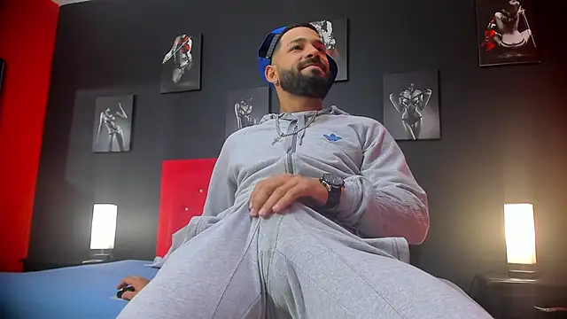 Thiagogomez online show from February 20, 12:25 pm