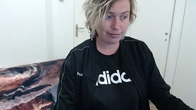 cumfun online show from November 19, 3:12 pm