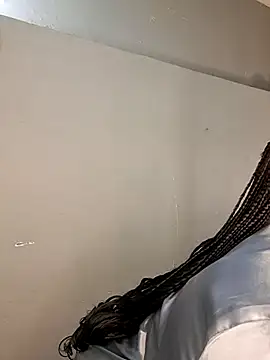 Toya P online show from October 7, 7:44 pm