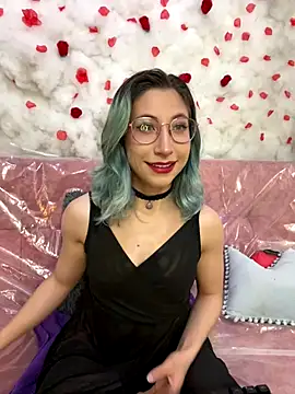 SkarletJhonson  online show from September 27, 7:24 am