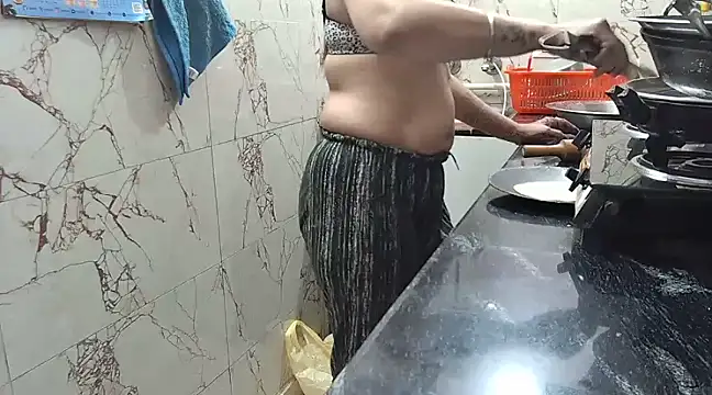 bhabhisexxy 880 online show from March 16, 6:20 am