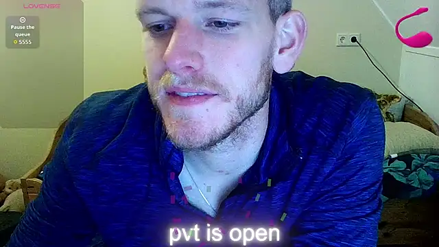 Love Bert online show from October 31, 9:16 pm