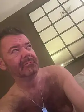 Snapshot of NYCLeatherBoi chatting on February 9, 5:19 am NYCLeatherBoi online show from February 9, 5:19 am