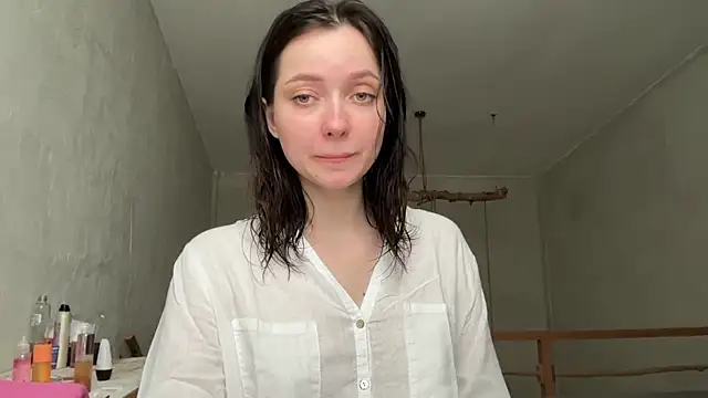 Snapshot of _liatris_ chatting on January 24, 7:19 am  liatris  online show from January 24, 7:19 am
