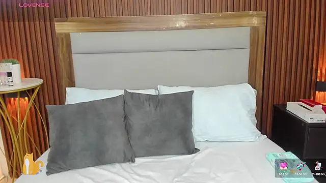 roseliam25 online show from January 18, 3:38 pm