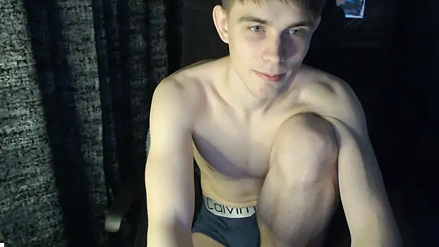 Student Oliver online show from March 1, 7:38 pm