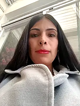 Astrid-- online show from December 3, 7:44 pm