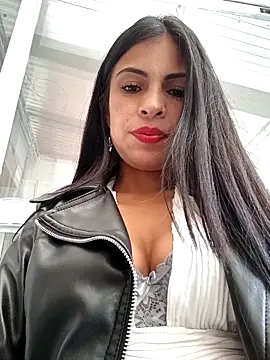 Astrid-- online show from February 11, 9:25 pm