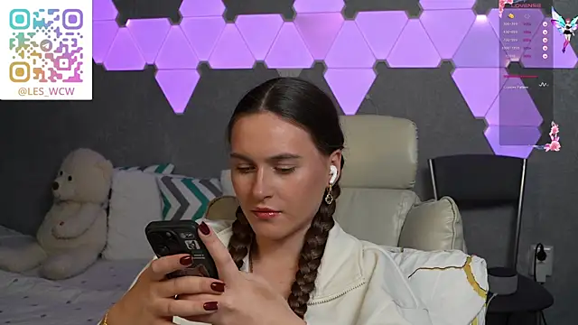 HarleyDeess online show from January 15, 10:46 pm