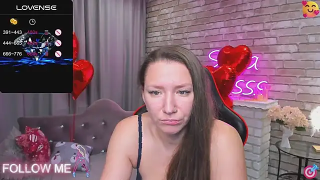 SarahCoksss online show from February 13, 3:29 am