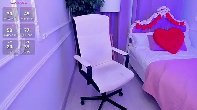 Lily Marlin online show from February 13, 9:49 pm