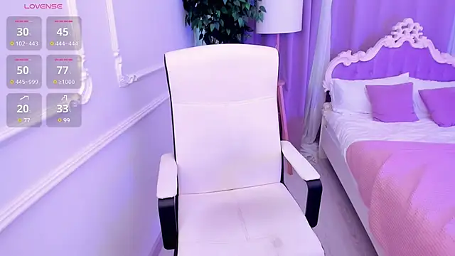 Lily Marlin online show from February 20, 8:14 pm