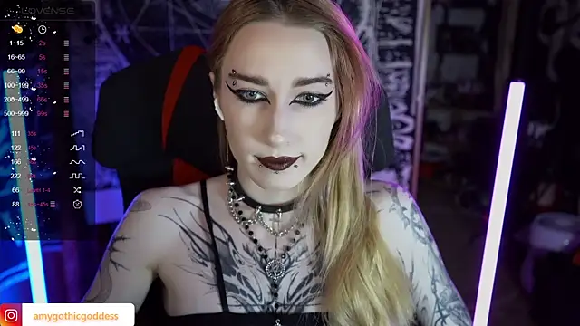 amywhitenessxx online show from February 22, 1:57 pm