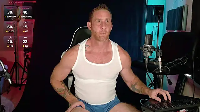 Snapshot of FiftyShadez chatting on October 21, 4:08 pm FiftyShadez online show from October 21, 4:08 pm