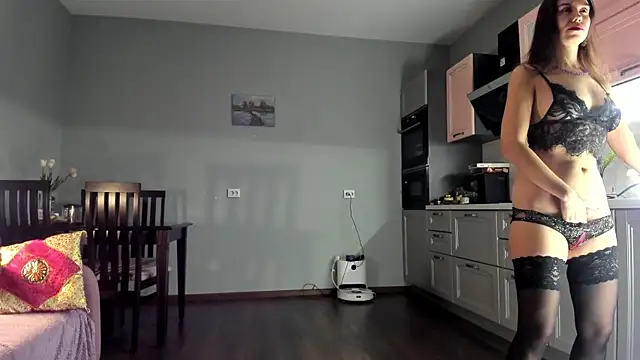 missbenz online show from January 29, 2:32 pm