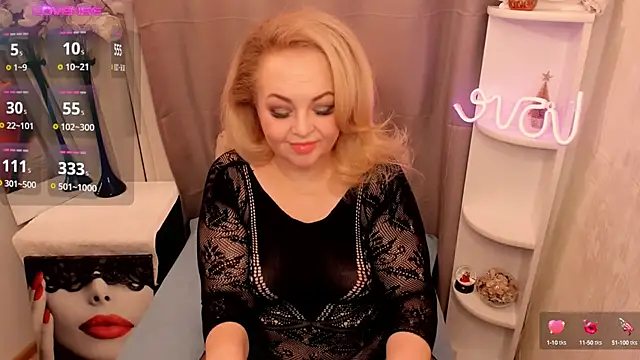 ShannaKingson online show from January 10, 7:43 pm