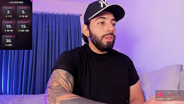 leo thewolf  online show from September 19, 5:24 pm