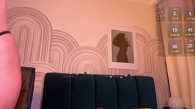 viviann evans online show from December 20, 12:07 am