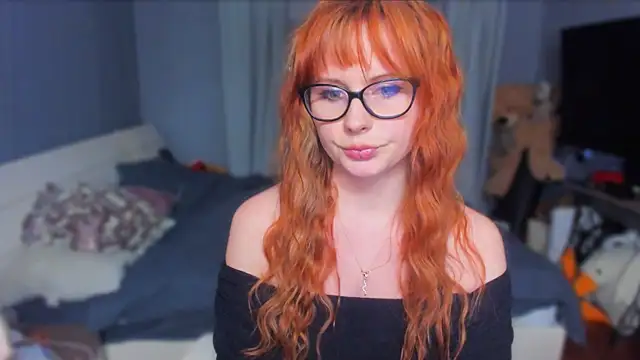 KlementinaBbG online show from November 9, 8:18 pm